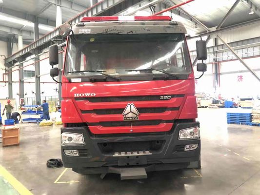 HOWO 6x4 Fire Rescue Vehicle , Large Fire Truck 15000L With Water Foam