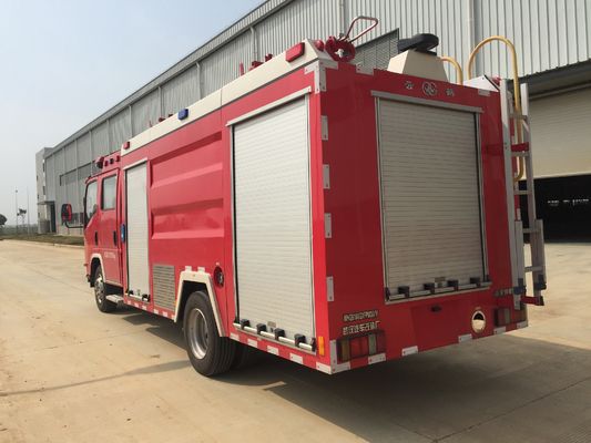 Caminhão de bombeiros de espuma ISUZU 139KW, minibombeiro 4x2 4000L com água de espuma