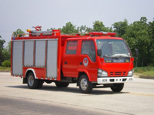 Mini 120HP 6 Wheel ISUZU 2000L Tank de água e espuma Motor de incêndio