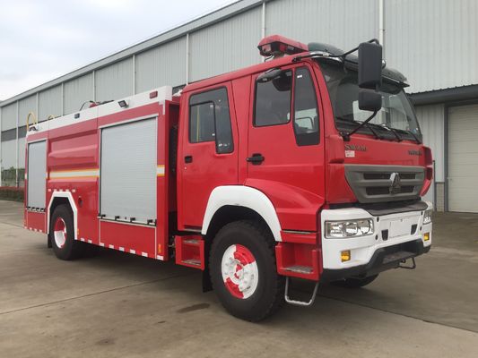 Caminhão de bombeiros florestal de cabine dupla HOWO 266HP com espuma de água 6000L de capacidade