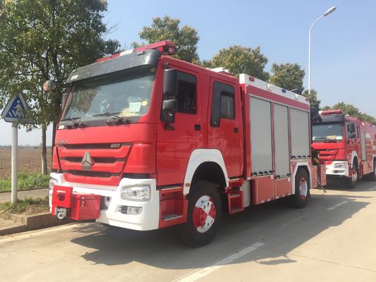 Caminhão leve de resgate de combate a incêndio Howo 228 KW 4x2 com guindaste de 5 toneladas